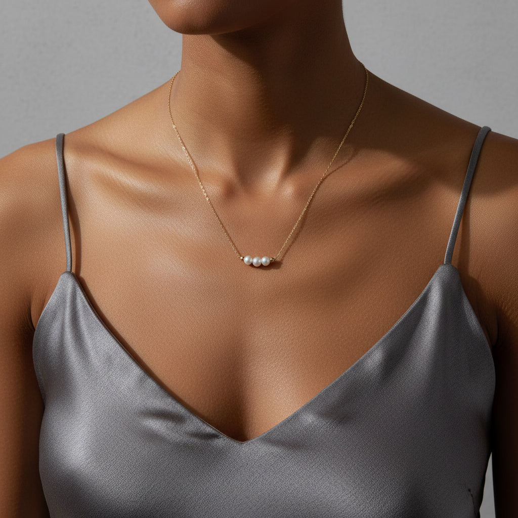 14K Gold Natural Pearl Smile Necklace