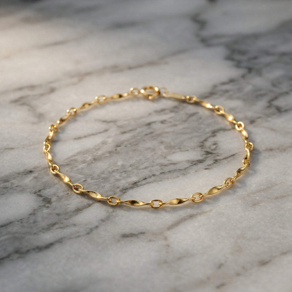 14k gold wave pattern bracelet