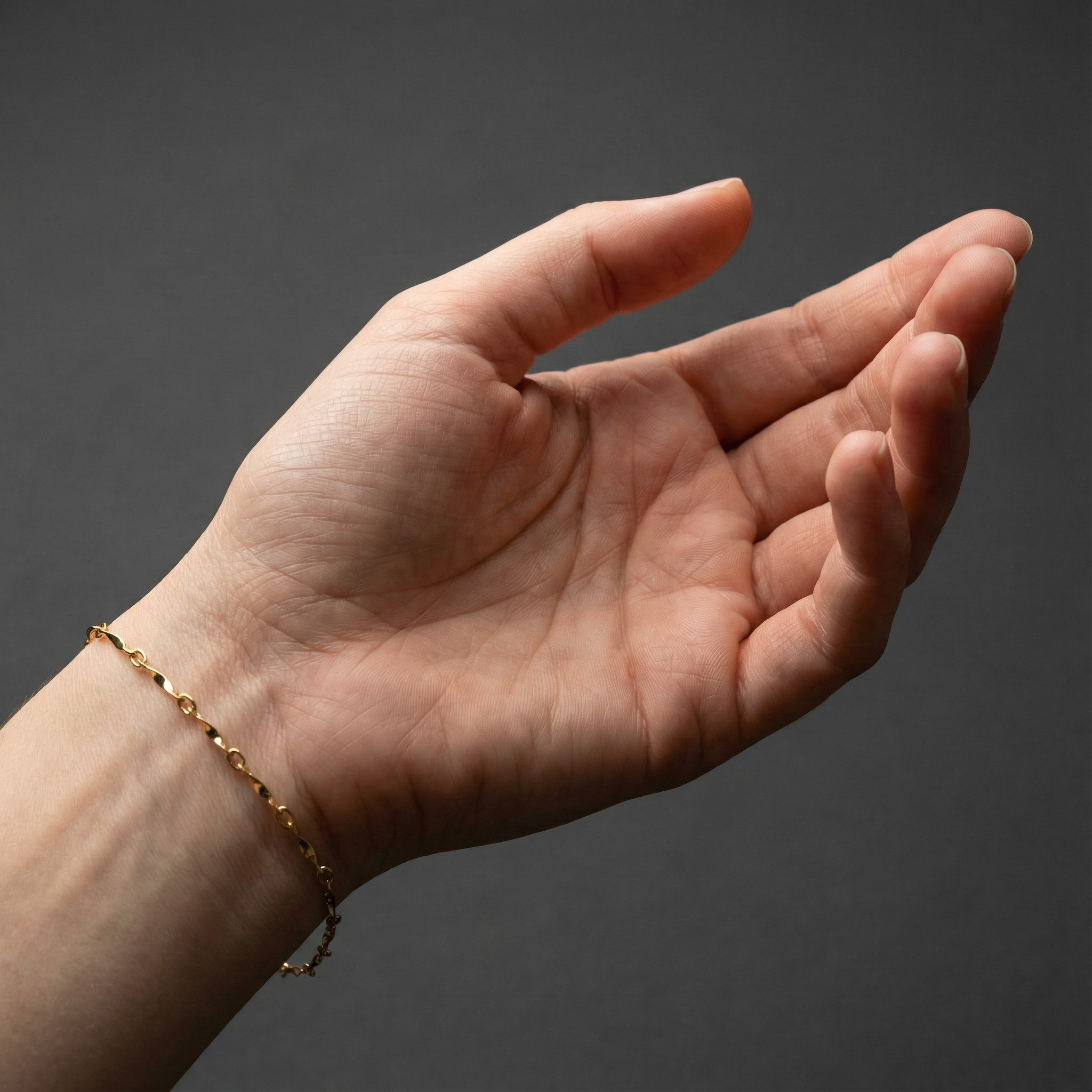 14k gold wave pattern bracelet